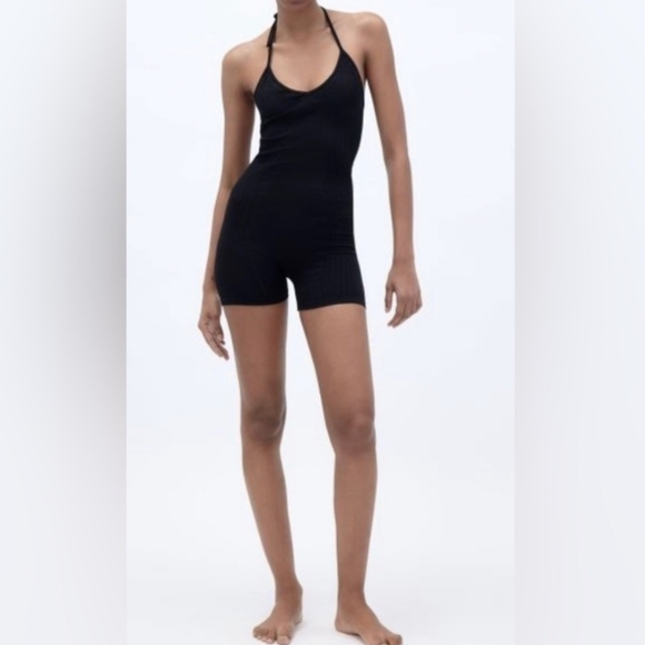 Zara limitless contour collection black - Picture 1 of 6